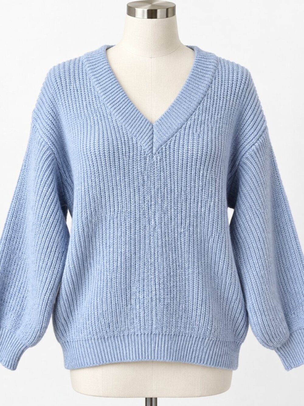 Light Blue V-Neck Ribbed Knit Sweater Oversized Pullover Women’s M